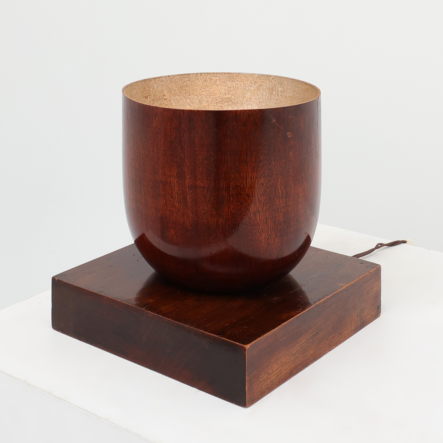Sculptural Art Deco Wooden Uplight on Square Base, France circa 1920-img